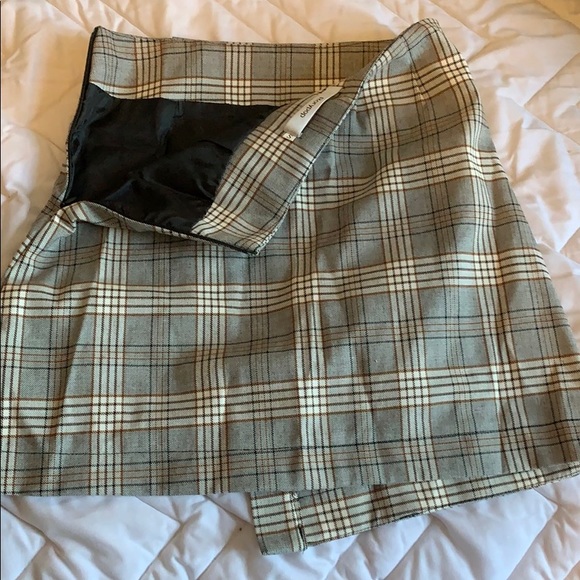 Mini skirt - Picture 3 of 3